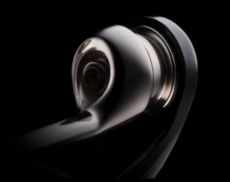 DAIWA collection with TOUGH LINE ROLLER SYSTEM technology feature illustration