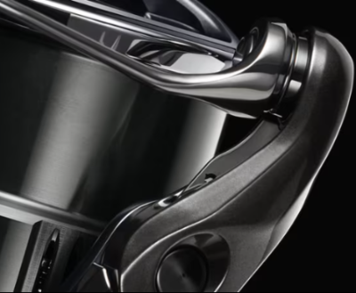 Shimano collection with ONE-PIECE BAIL technology feature illustration