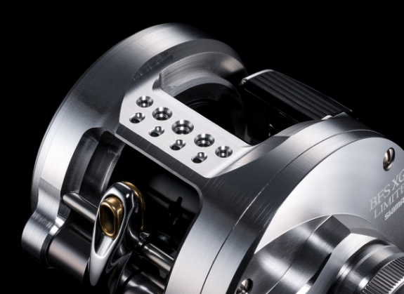 Shimano 2026 CALCUTTA CONQUEST BFS LTD XG RIGHT